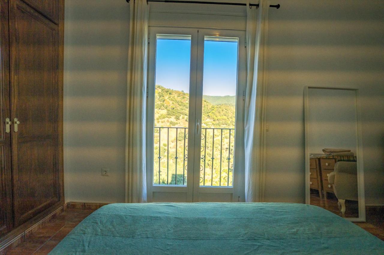 Calle Cruz Jubrique Εξωτερικό φωτογραφία